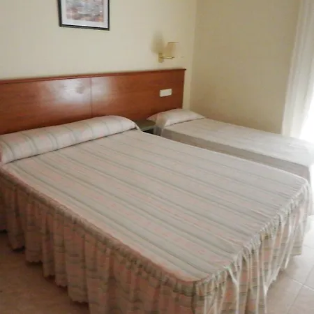 Fonda Finet Sant Feliu de Pallerols
